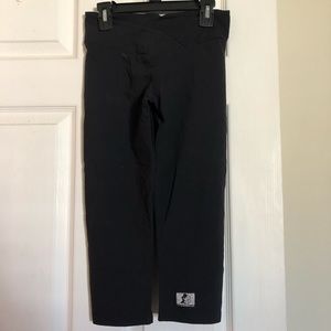 Booty scrunch Capri Celestial Bodies